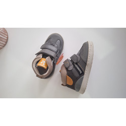 Sapatilha bota menino